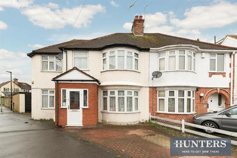 55 Durham Avenue, Hounslow, TW5 0HG