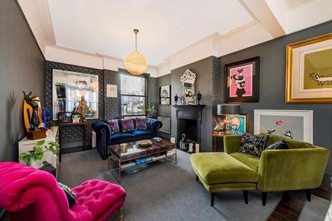 36 Winchester Avenue, London, NW6 7TU