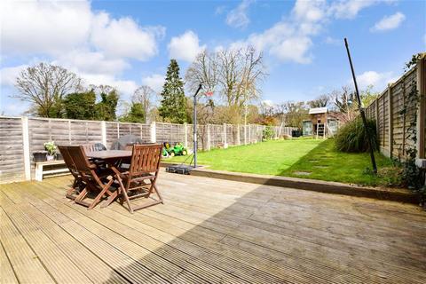 5 bedroom semi-detached house for sale - Whitehall Road, Woodford Green, Essex