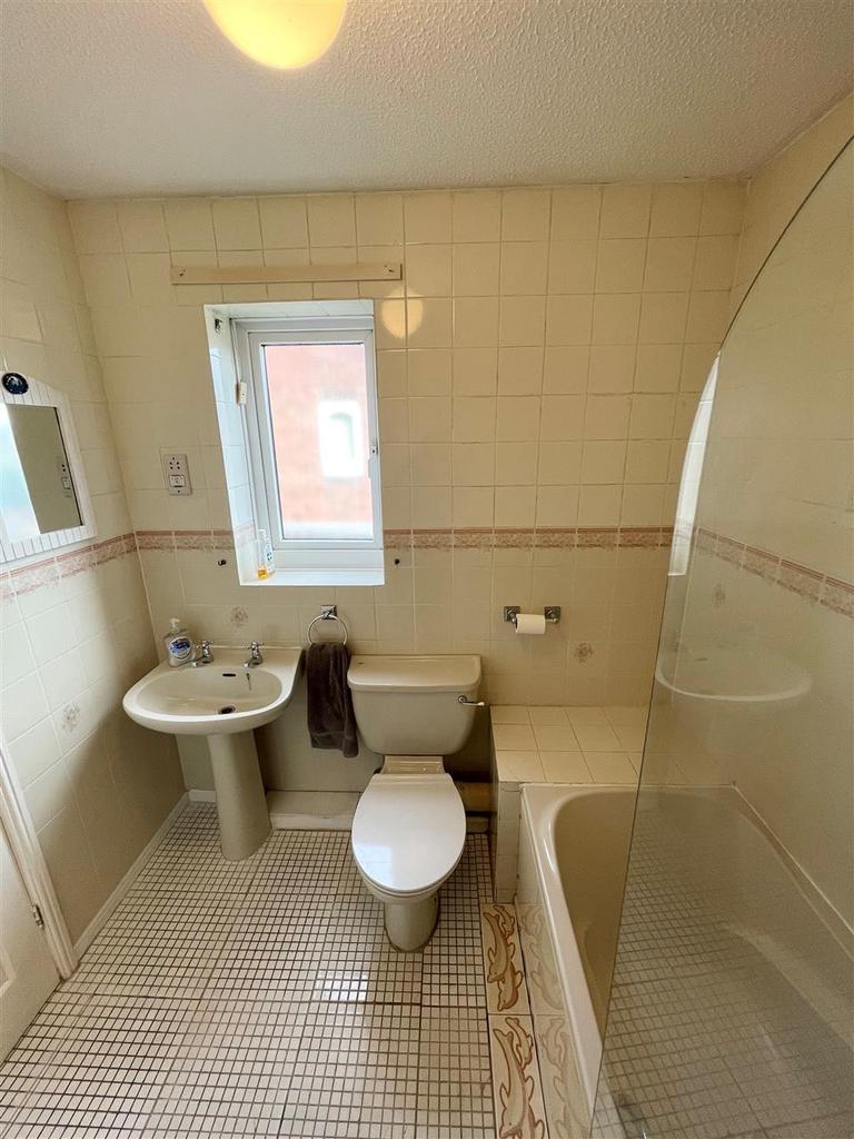 Bathroom/w.c.