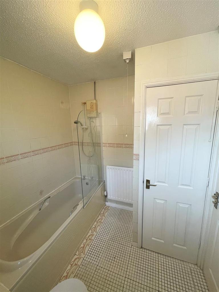 Bathroom/w.c.