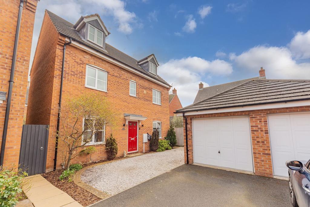 Darbyshire Close, Deeping St. James, Peterborough, PE6 4 bed detached house £300,000