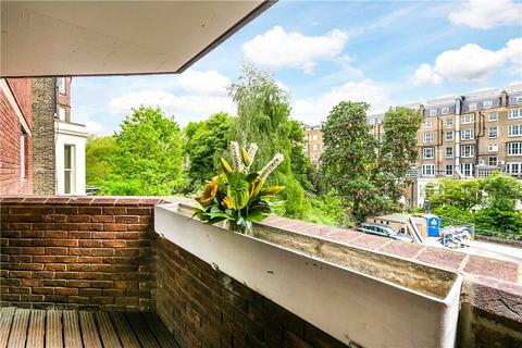 Studio for sale, Sherborne Court, 180-186 Cromwell Road, London, SW5