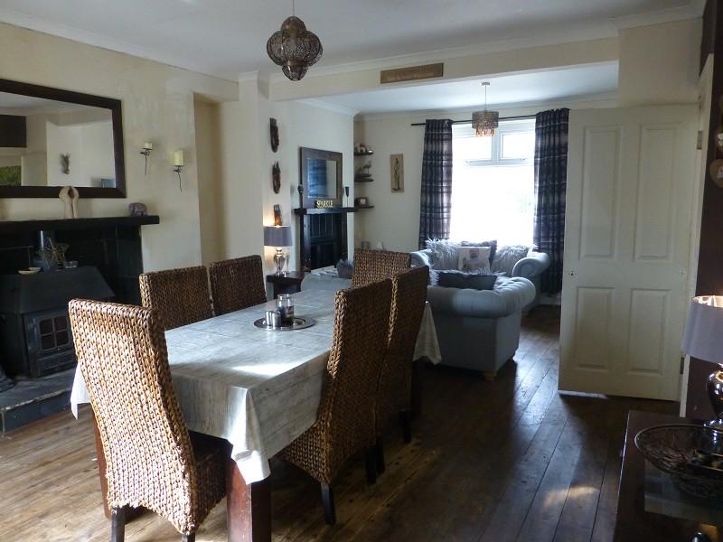 Dining room / Sitting room