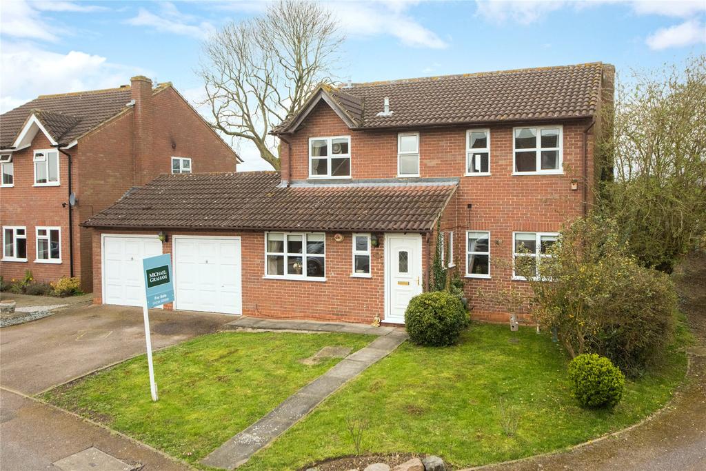 Hollies Walk, Wootton, Bedfordshire... 4 bed detached house £460,000