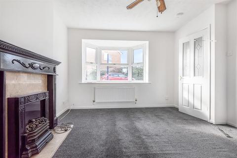 19 Charlock Close, Leigh, WN7 3LG