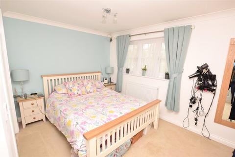 4 Bay Tree Mews, Stratton, Bude, EX23 9FD