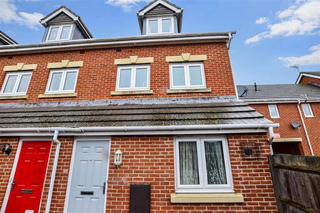 Little Hackets, Havant, Hampshire 2 bed £175,000