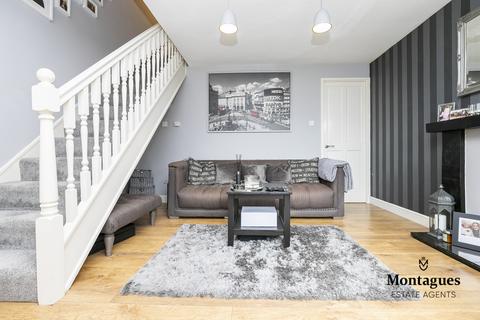 33 Beaufort Close, North Weald, Epping, CM16 6JZ