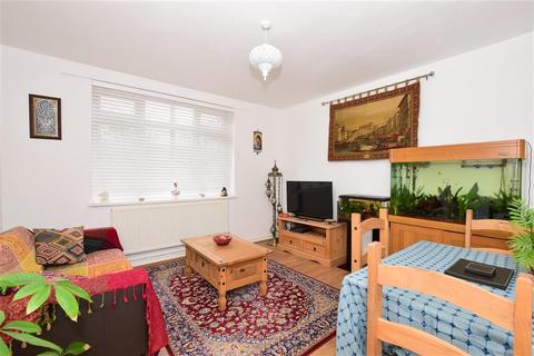 17 Sandford Avenue, Loughton, IG10 2AJ