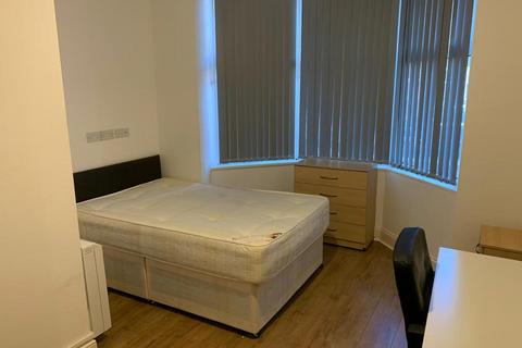1 bedroom house to rent, En-Suite Room – Upperton Road, Leicester, LE3 0HB. £560 PCM.
