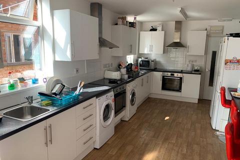 undefined, En-Suite Room – Upperton Road, Leicester, LE3 0HB. £550 PCM.