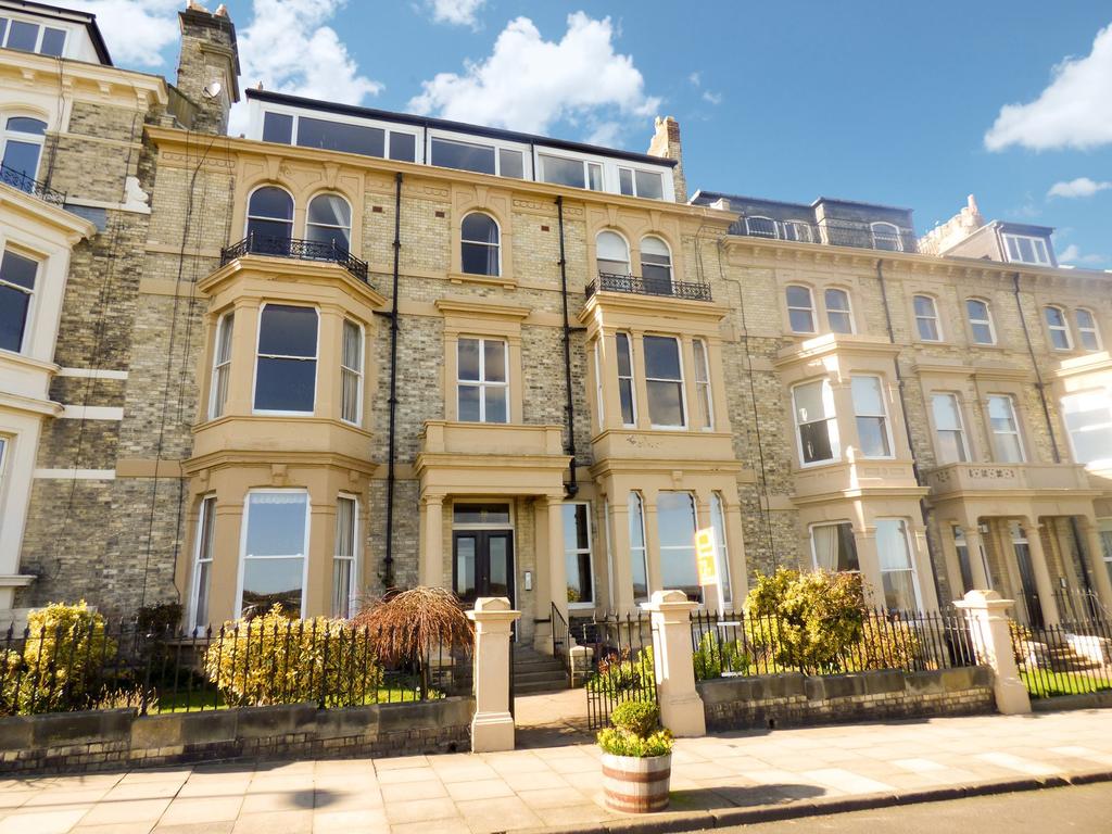 Percy Gardens, Tynemouth, North Shields, Tyne and Wear, NE30 4HQ 3 bed