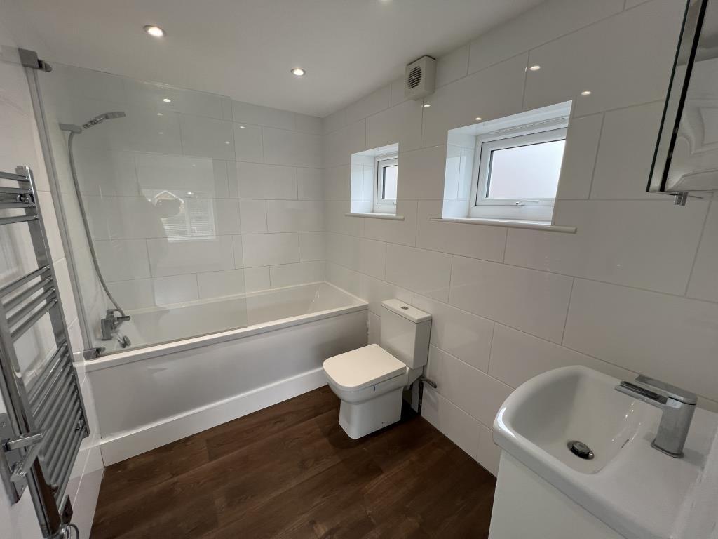 Ensuite to master