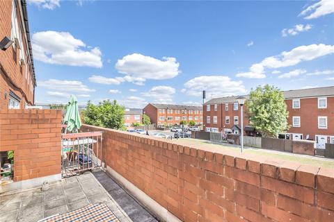 19 Ambleside Close, London, E9 6EY