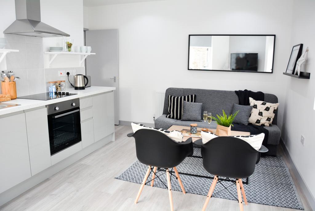 Two bedroom flat for rent, Pearl Street, Cardiff