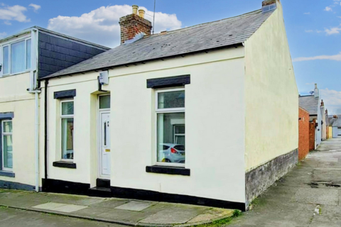 3 bedroom cottage to rent, Lumley Street, Sumderland SR4