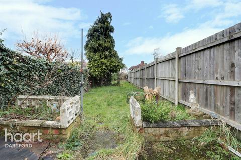 10 London Road, Stone, Dartford, DA2 6DJ