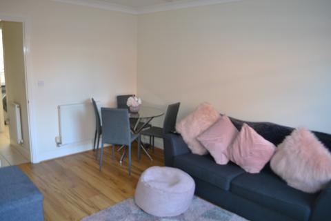 21 Ward Close, Fradley, Lichfield, WS13 8TS