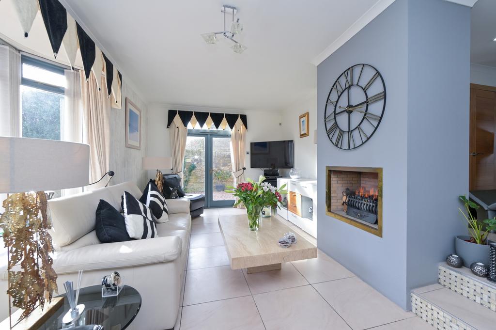 Westfield Road, Cupar, KY15 3 bed detached house £255,000