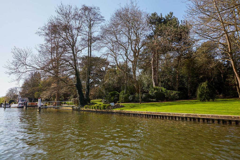 (Partial view of ) grounds, viewed from mainstream River Thames