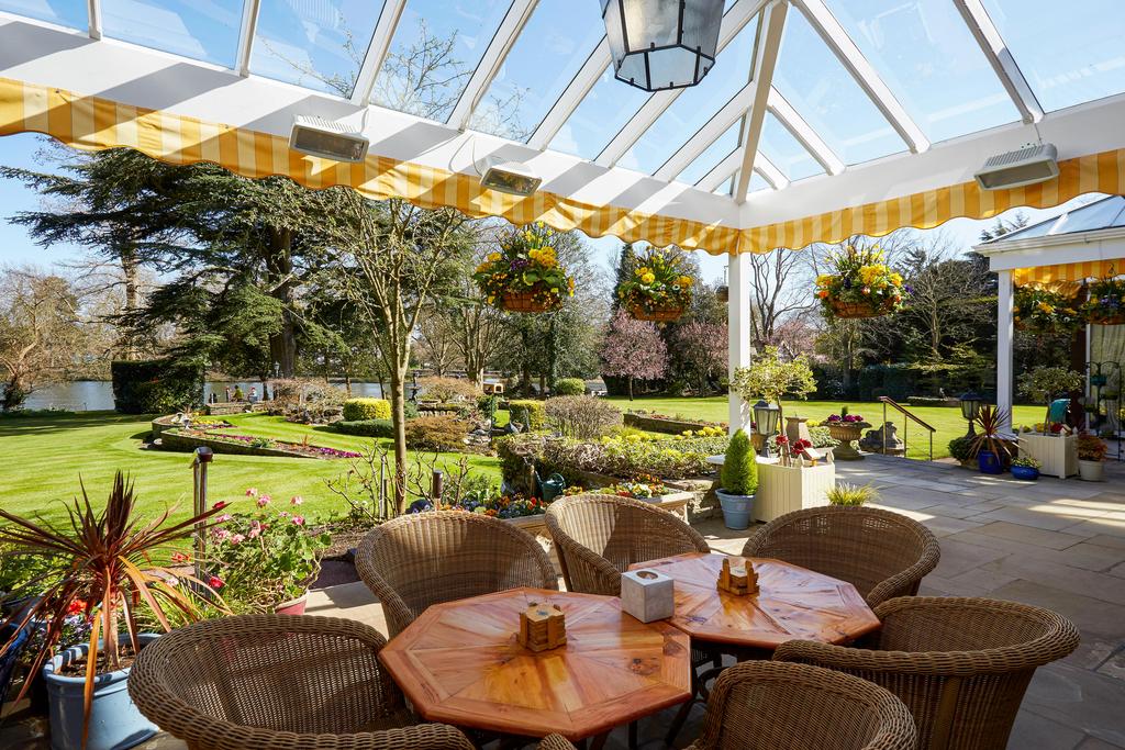 View from terrace to River Thames