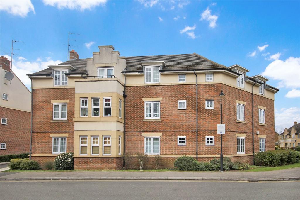 The Hawthorns, Flitwick, Bedford, Bedfordshire, MK45 2 bed apartment £215,000