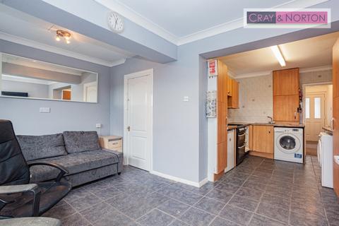 102 Coleridge Road, Croydon, CR0 7BR