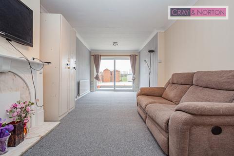 102 Coleridge Road, Croydon, CR0 7BR