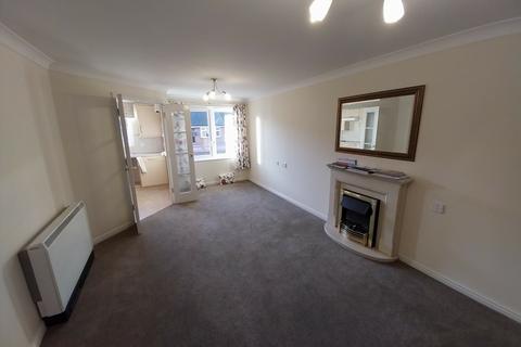 1 bedroom retirement property for sale, Central Edenbridge