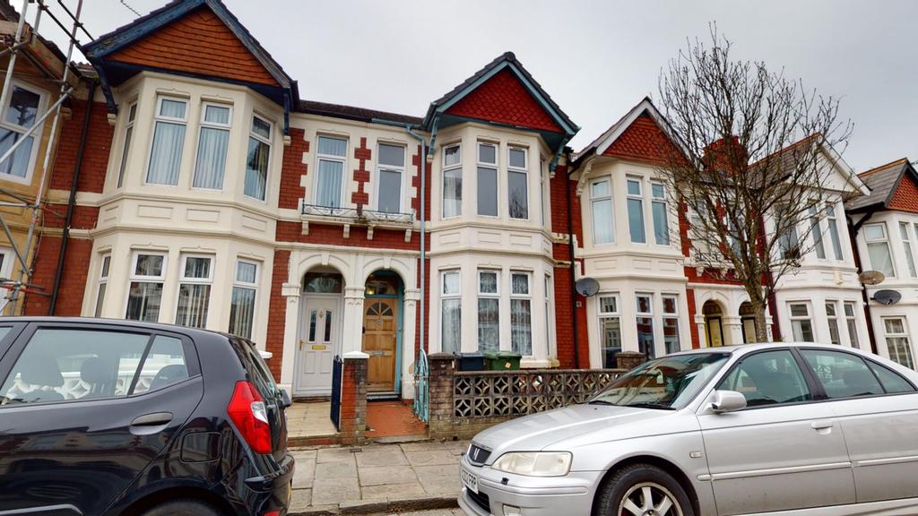 Edington Avenue, Heath, Cardiff, CF14 3 bed terraced house £265,000