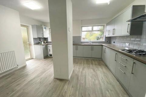 131 Longmore Road, Shirley, Solihull, B90 3EF