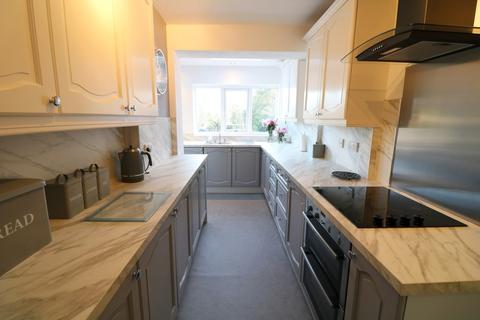 11 Dark Lane, Hollywood, Birmingham, B47 5BS