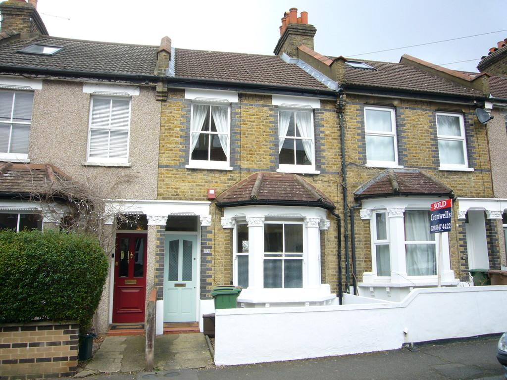 Tharp Road, Wallington 2 bed terraced house £410,000