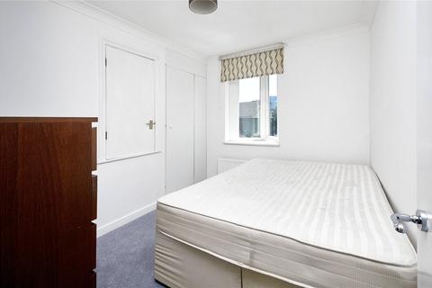 14 Francis Close, London, E14 3DE