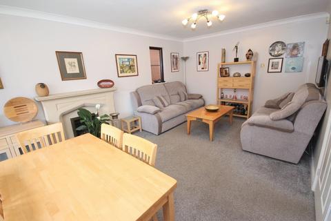 10 Melingriffith Drive, Cardiff, CF14 2TS