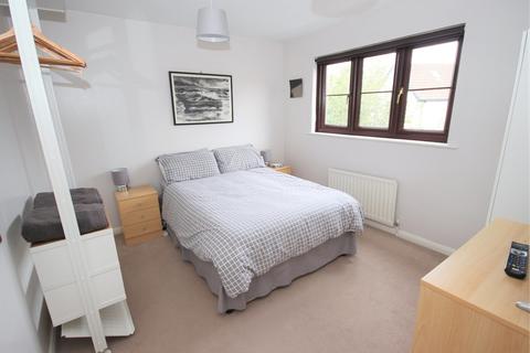 10 Melingriffith Drive, Cardiff, CF14 2TS