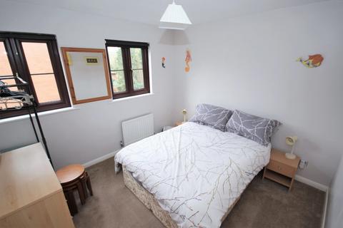 10 Melingriffith Drive, Cardiff, CF14 2TS