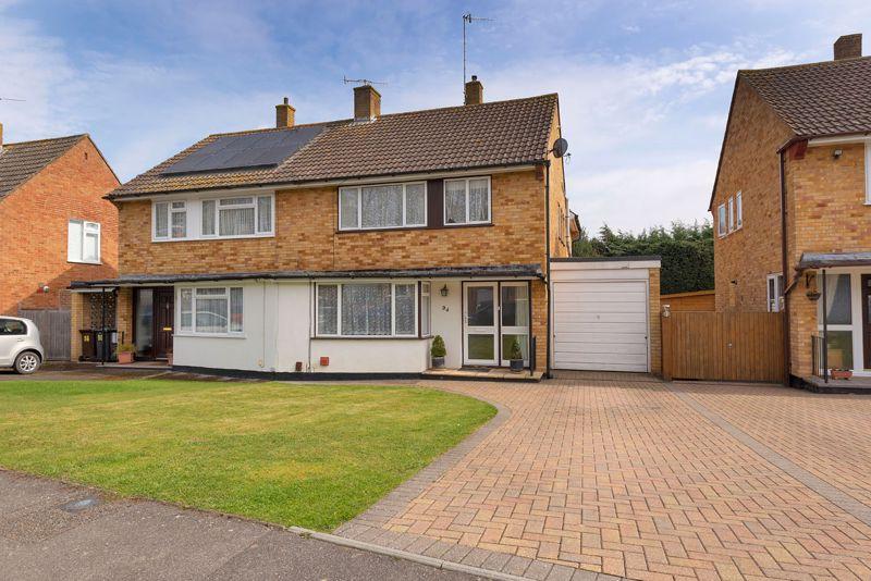 Elmshurst Gardens, Tonbridge, TN10 3QY 4 bed semidetached house £550,000