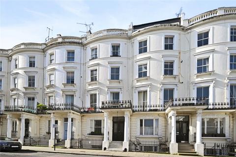 2 bedroom apartment to rent, Princes Square, London, W2