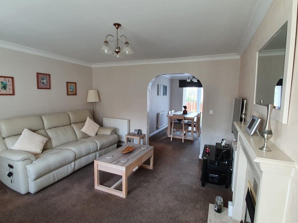 Burnside Way, Winnington, Northwich 3 bed detached house £285,000