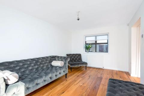 6 Brindle Gate, Sidcup, DA15 8BU