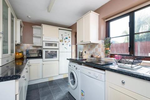 6 Brindle Gate, Sidcup, DA15 8BU