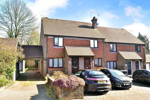1 Engalee, East Grinstead, RH19 1FE
