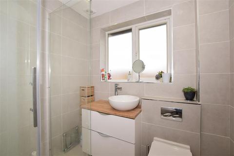 27 Bracken Close, Bookham, Leatherhead, KT23 3ER