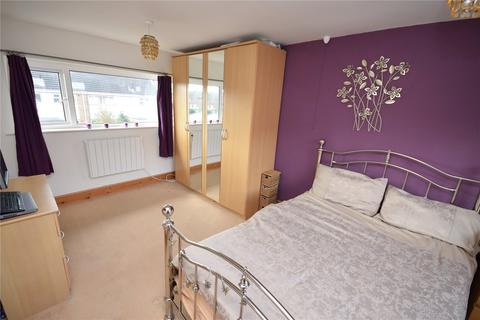 43 Blakeley Grove, Wakefield, WF2 9PN