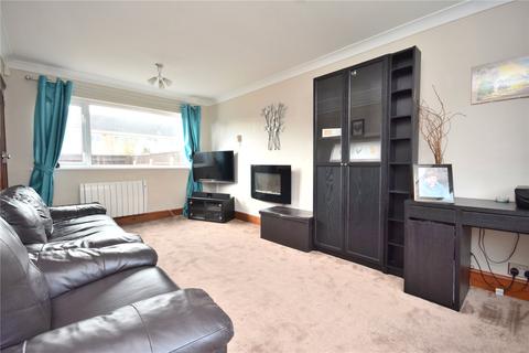 43 Blakeley Grove, Wakefield, WF2 9PN
