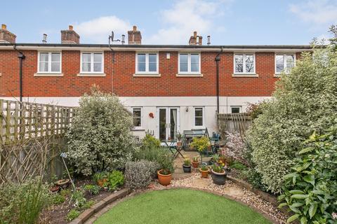 17 Cornes Close, Winchester, SO22 5DS