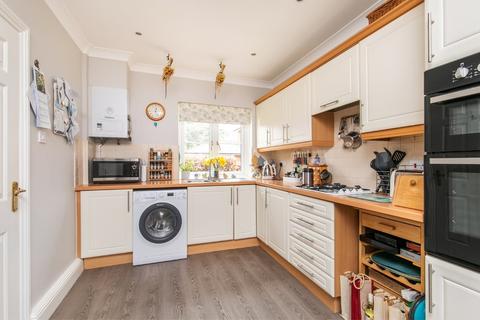 17 Cornes Close, Winchester, SO22 5DS