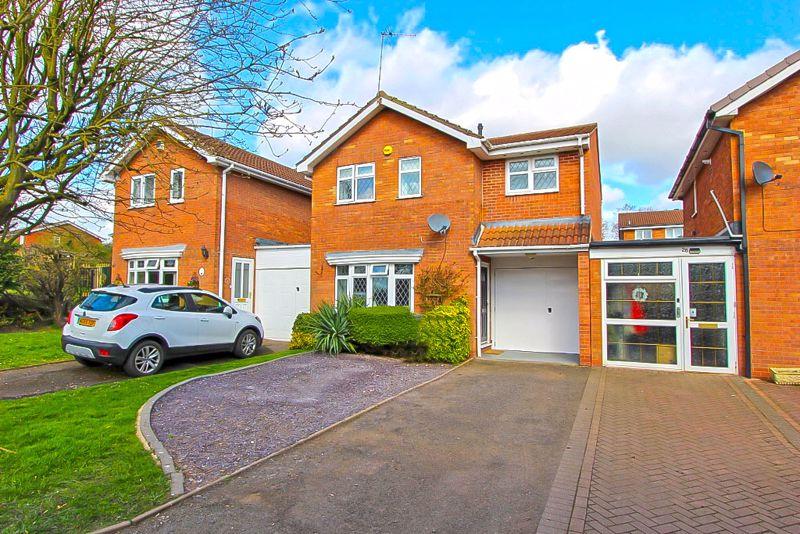 Sandalwood Close, Coppice Farm, Willenhall 4 bed link detached house